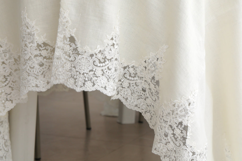 Off White Lace Embroidered Table Set