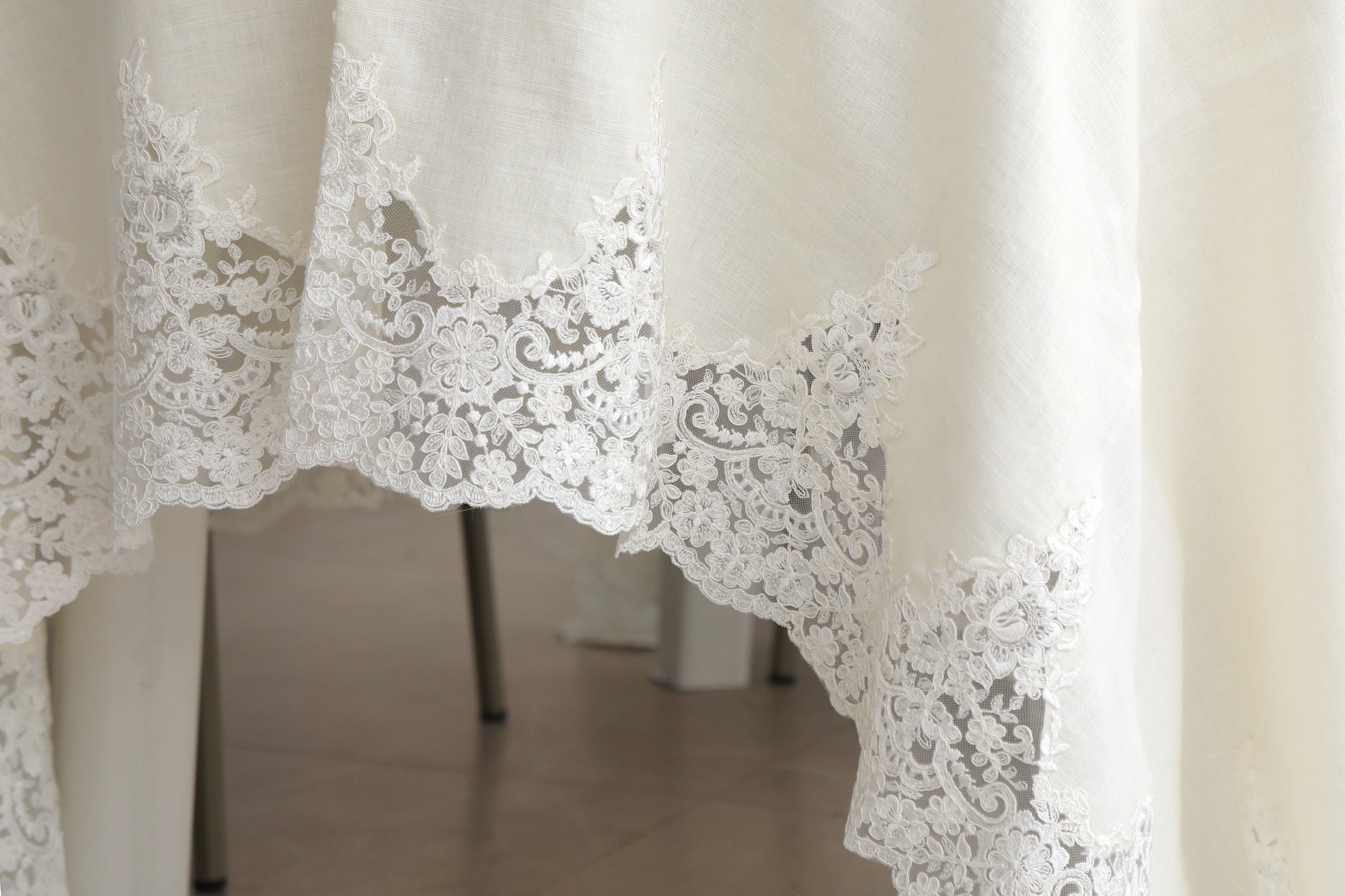 Off White Lace Embroidered Table Set