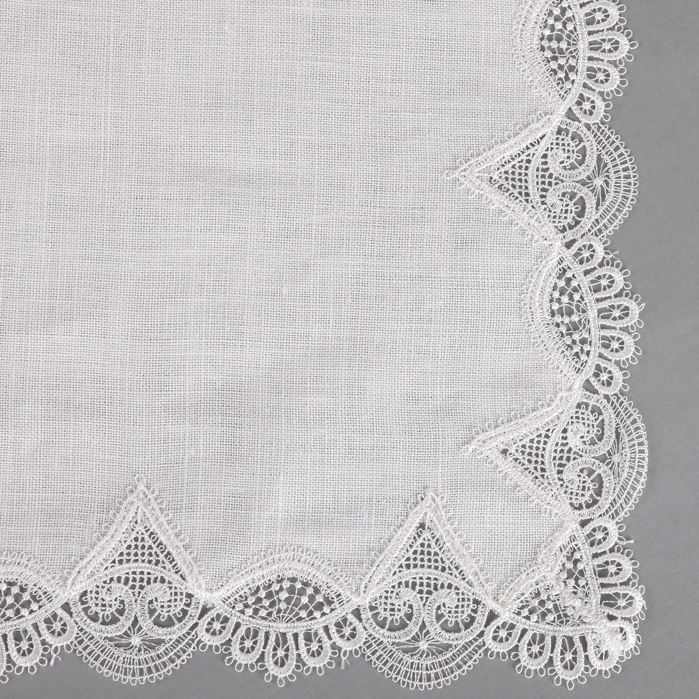 Off White Lace Embroidered Tray Mat