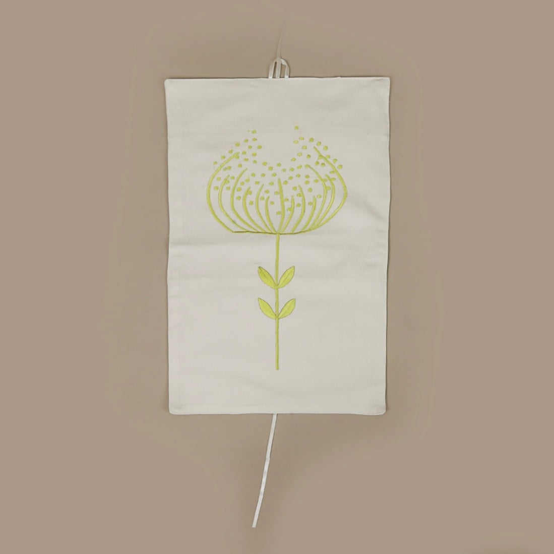 Yellow Spike flower travel set