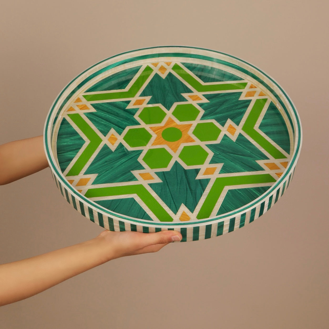 Large Mother Pearl Round tray