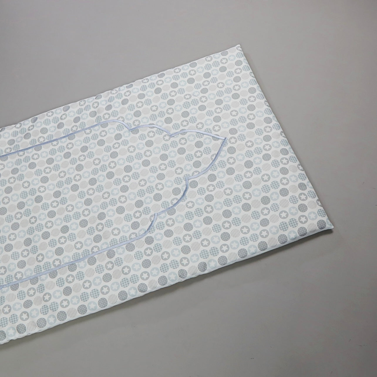 Prayer Mat grey with  stars and circles filled in 3cm memory foam