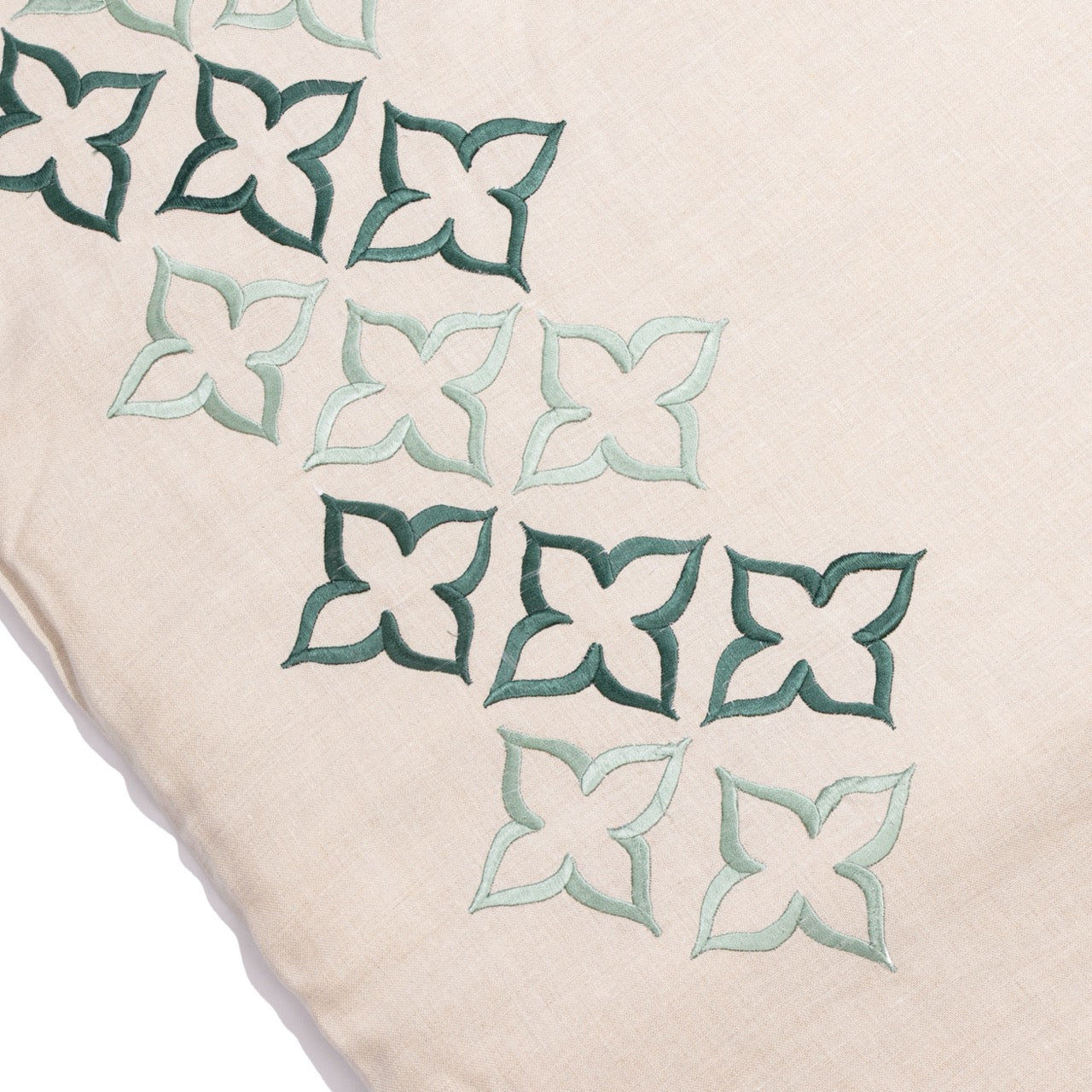 Floral Pattern light beige filled in 2cm memory foam